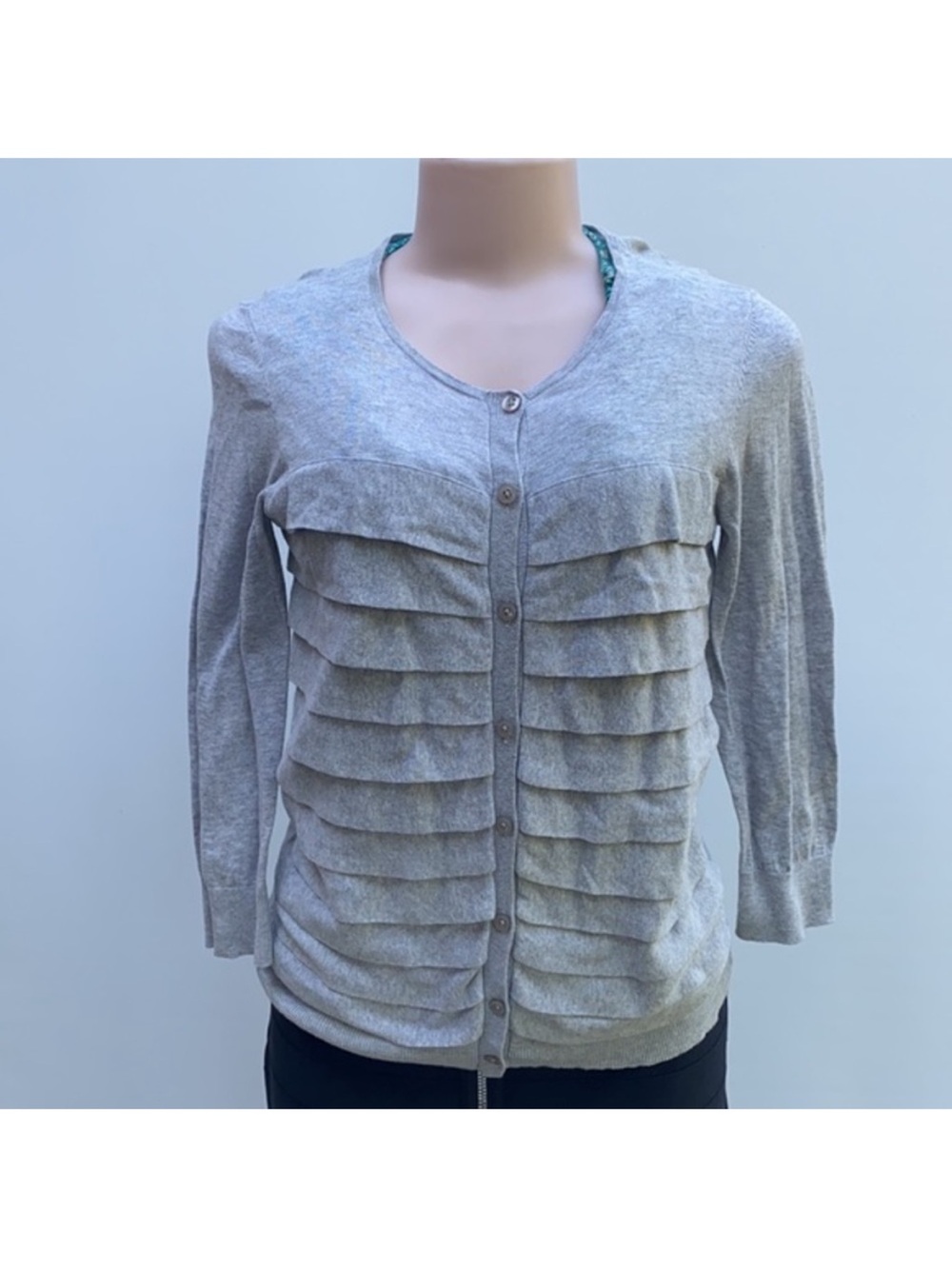 Ann Taylor Light Gray Sweater Knit Top